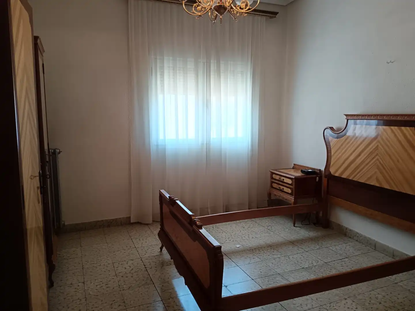 Casa adosada en venda a Plaza Aduana, 4, Alcázar de San Juan Dormitori de Casa adosada en venda en Alcázar de San Juan amb Calefacció, Terrassa i Traster