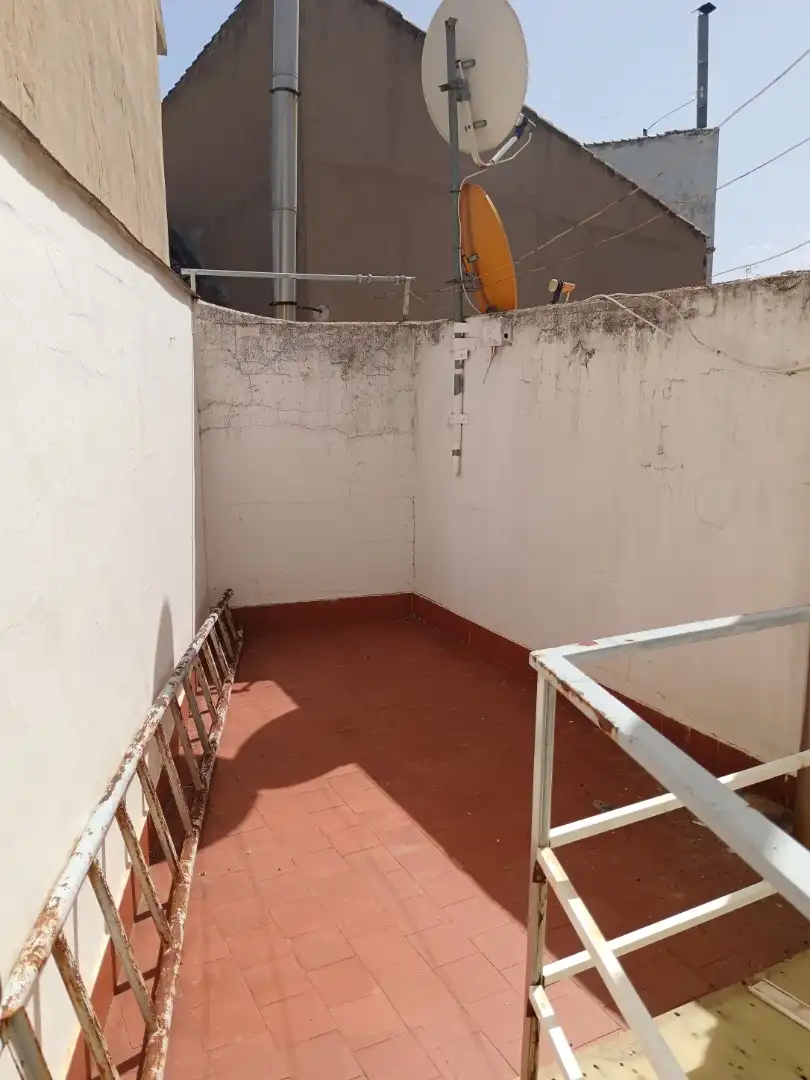 Casa adosada en venda a Plaza Aduana, 4, Alcázar de San Juan Terrassa de Casa adosada en venda en Alcázar de San Juan amb Calefacció, Terrassa i Traster