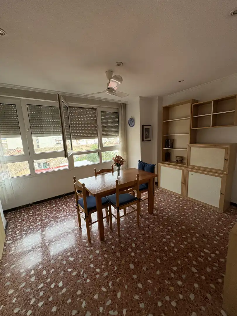 Piso de alquiler en Calle Lamberto Amat, 18, Centro
