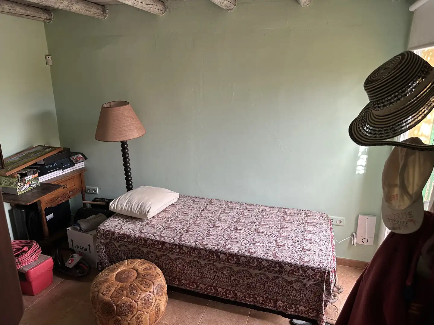 Houses for sale in Diseminado Diseminados, 288, Monda Bedroom of Houses for sale in Monda with Air Conditioner and Terrace