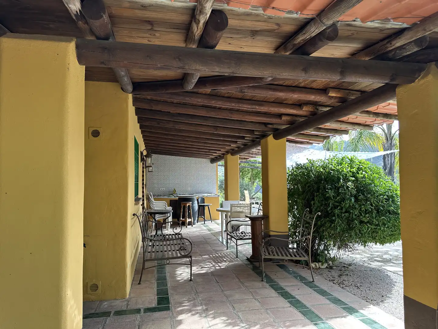 Houses for sale in Diseminado Diseminados, 288, Monda Terrace of Houses for sale in Monda with Air Conditioner and Terrace