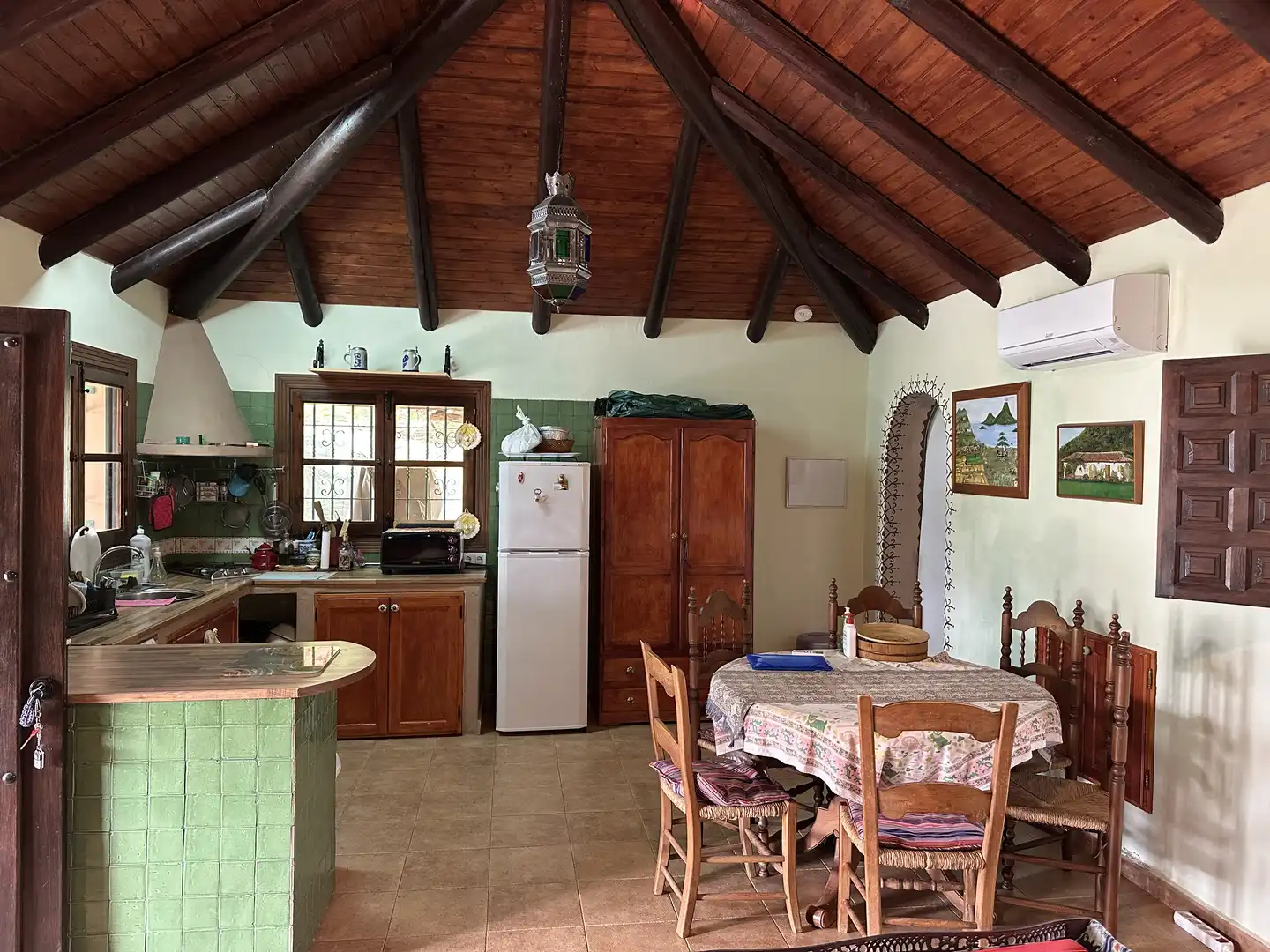 Houses for sale in Diseminado Diseminados, 288, Monda Kitchen of Houses for sale in Monda with Air Conditioner and Terrace