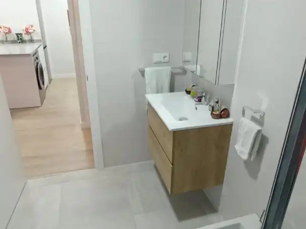 Bathroom of Flat for rent in Valladolid  with Heating, Terrace and Storage room