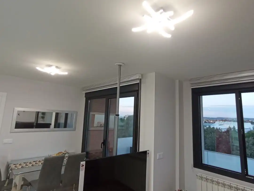 Living room of Flat for rent in Valladolid  with Heating, Terrace and Storage room