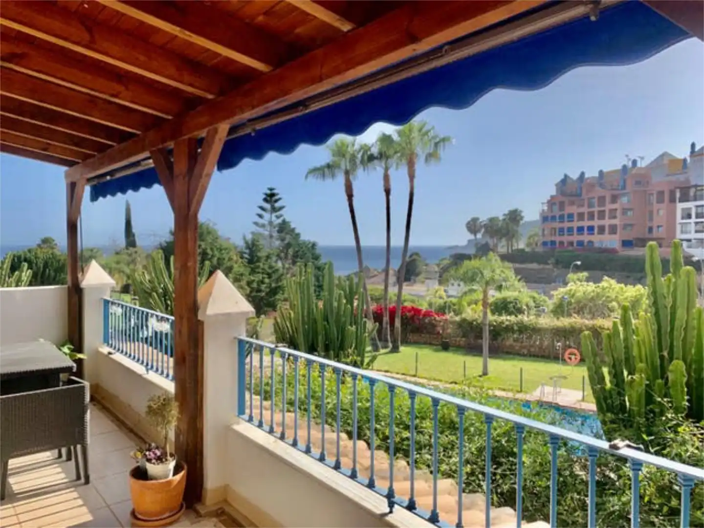Apartamento de alquiler en Velilla - Velilla Taramay Terraza de Apartamento de alquiler en Almuñécar con Jardín privado, Terraza y Trastero