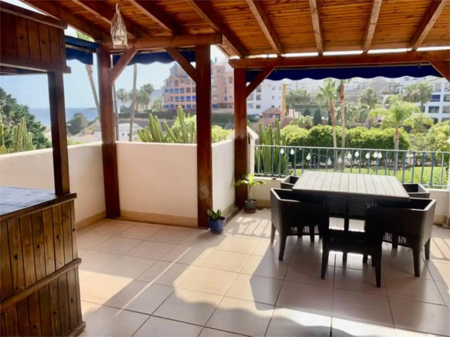 Apartamento de alquiler en Velilla - Velilla Taramay Terraza de Apartamento de alquiler en Almuñécar con Jardín privado, Terraza y Trastero