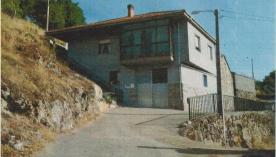 Casa o xalet en venda a Muíños, Ourense - imatge 1 Foto 1 de Casa o xalet en venda a Muíños, Ourense