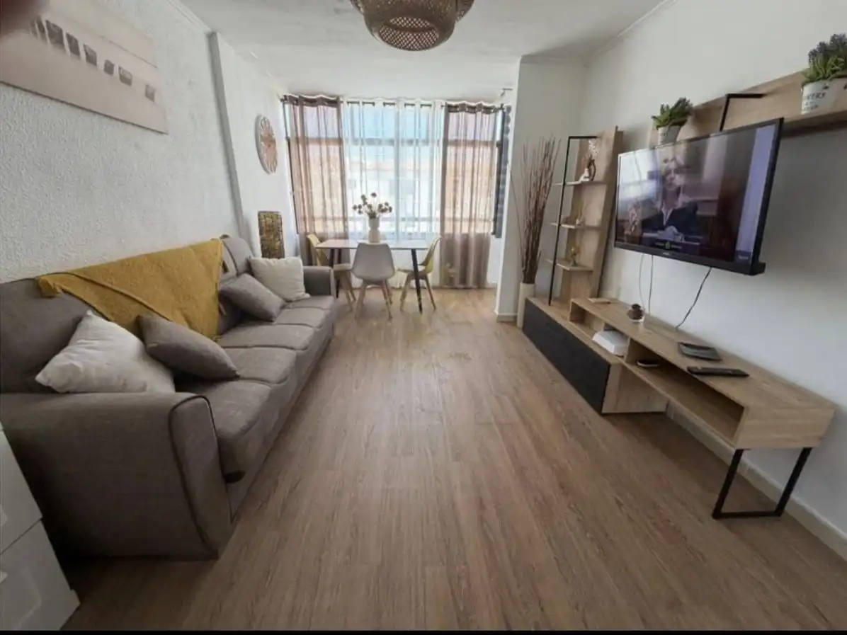 Flat for sale in Calle Chasna, 4, Costa del Silencio Living room of Flat for sale in Arona with Heating, Parquet flooring and Furnished