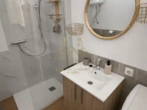 Flat for sale in Calle Chasna, 4, Costa del Silencio Bathroom of Flat for sale in Arona with Heating, Parquet flooring and Furnished