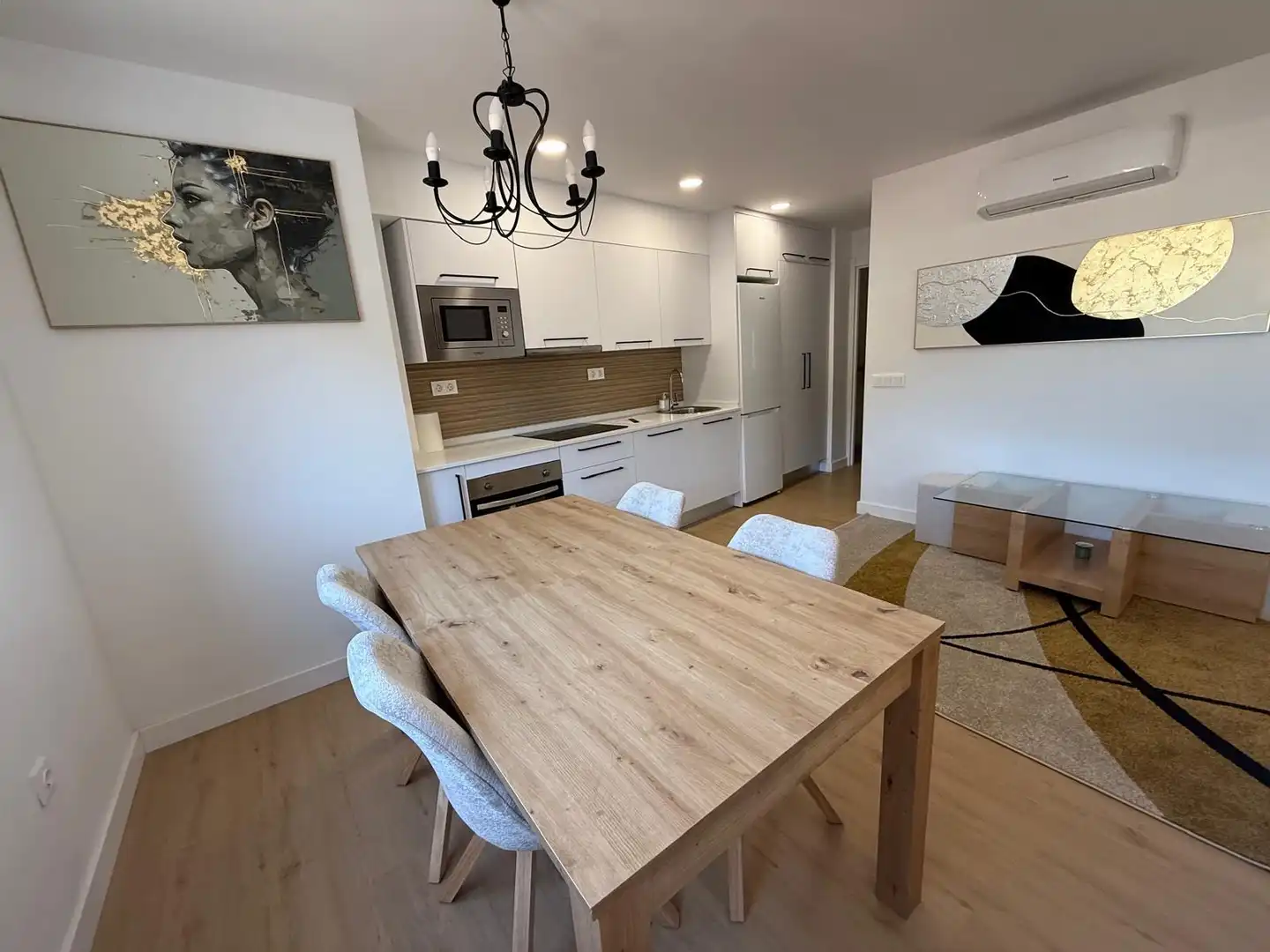 Attic for rent in Calle Victoria, 35, La Victoria Dining room of Attic for rent in Málaga with Air Conditioner, Terrace and Furnished