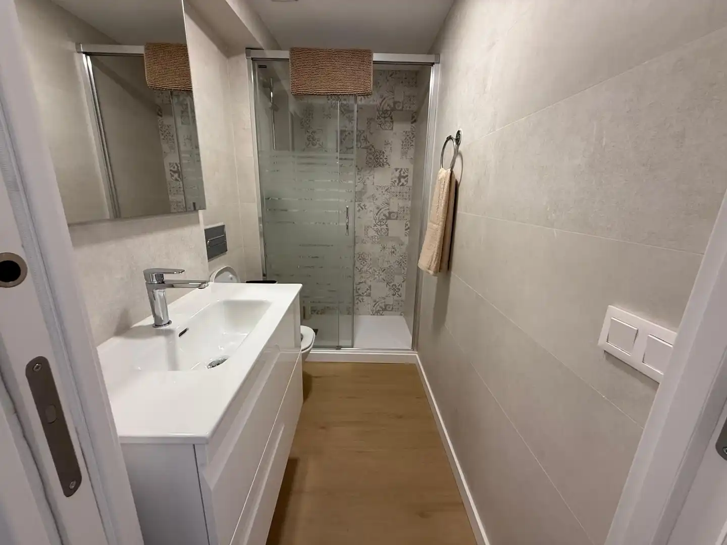 Attic for rent in Calle Victoria, 35, La Victoria Bathroom of Attic for rent in Málaga with Air Conditioner, Terrace and Furnished
