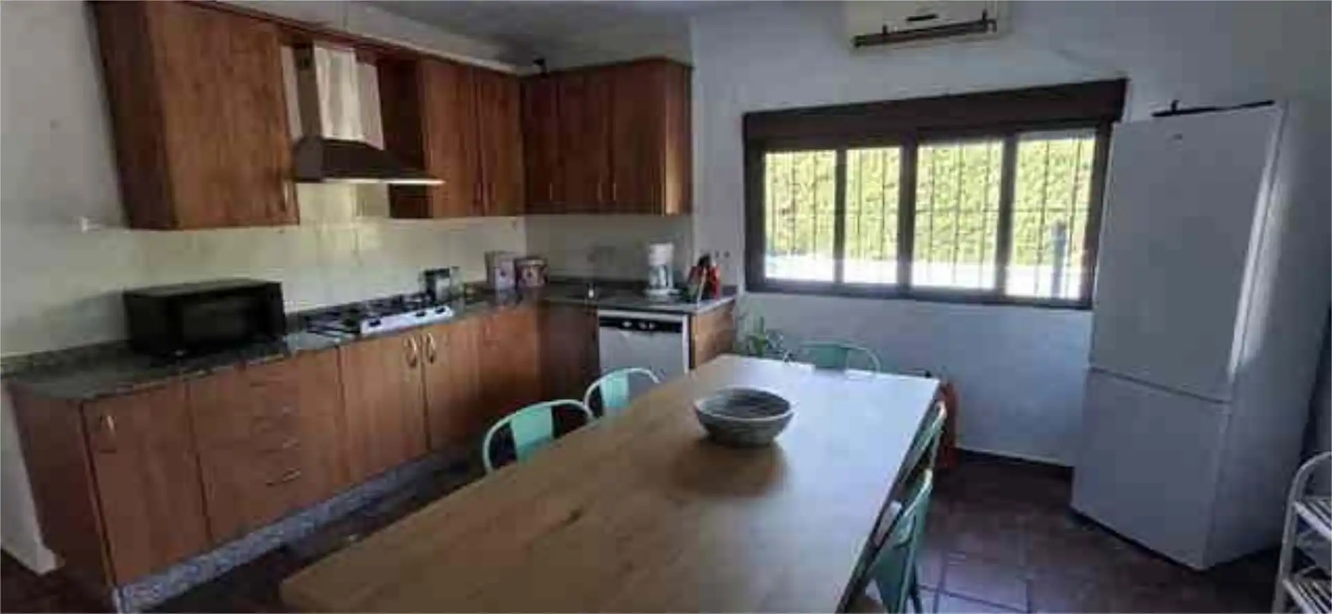 Cocina de Casa adosada de alquiler en Tarifa con Jardín privado, Terraza y Trastero