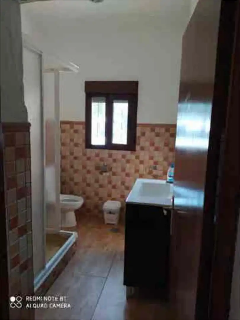 Baño de Casa adosada de alquiler en Tarifa con Jardín privado, Terraza y Trastero