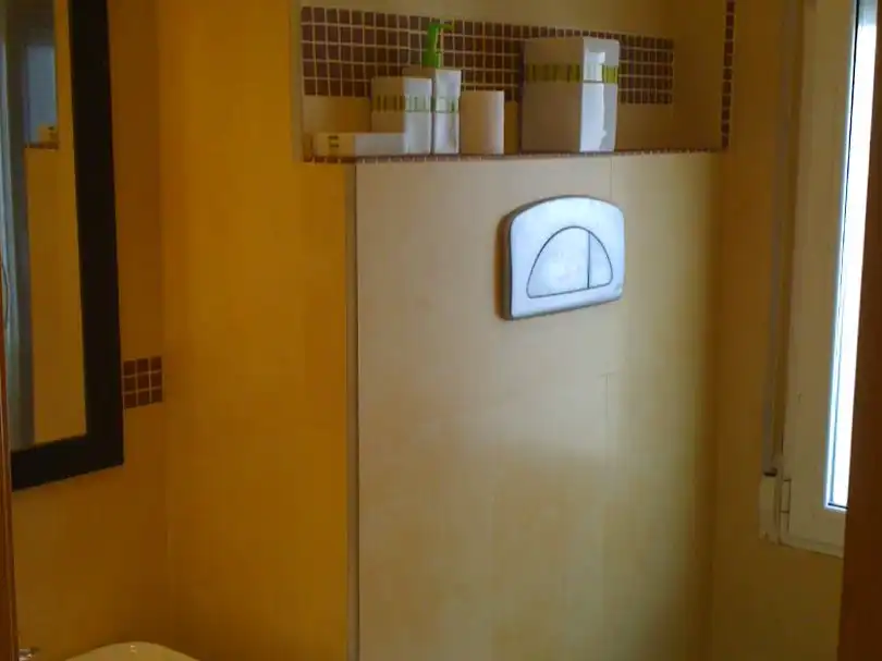 Apartments for sale in Calle Calzadas, 15, Burgos Capital Bathroom of Apartments for sale in Burgos Capital