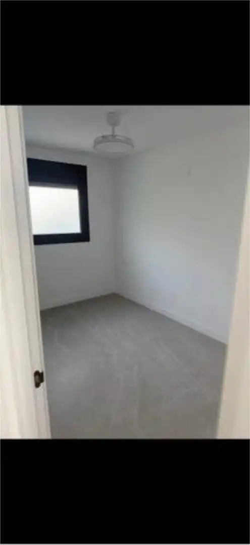 Piso de alquiler en La Carihuela - Los Nidos