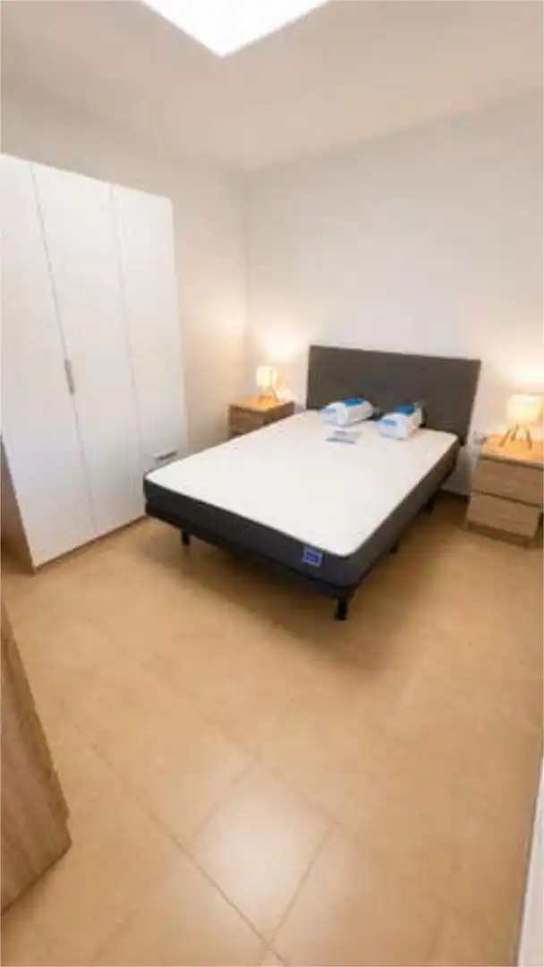 Wohnung zur Miete in Puntallana Schlafzimmer von Wohnung zur Miete in Puntallana mit Privatgarten, Terrasse und Abstellraum