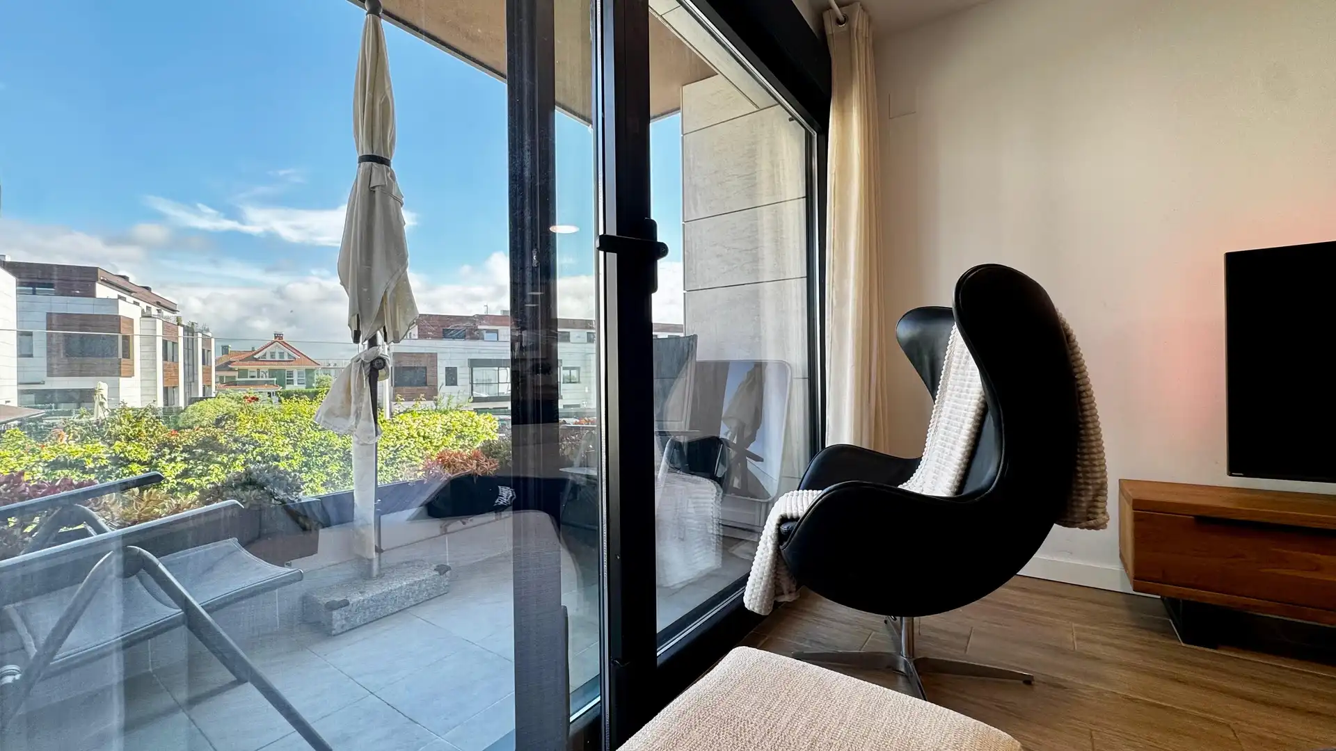 Flat for sale in Calle Murillo, 8, Soto de la Marina Balcony of Flat for sale in Santa Cruz de Bezana with Heating, Terrace and Storage room