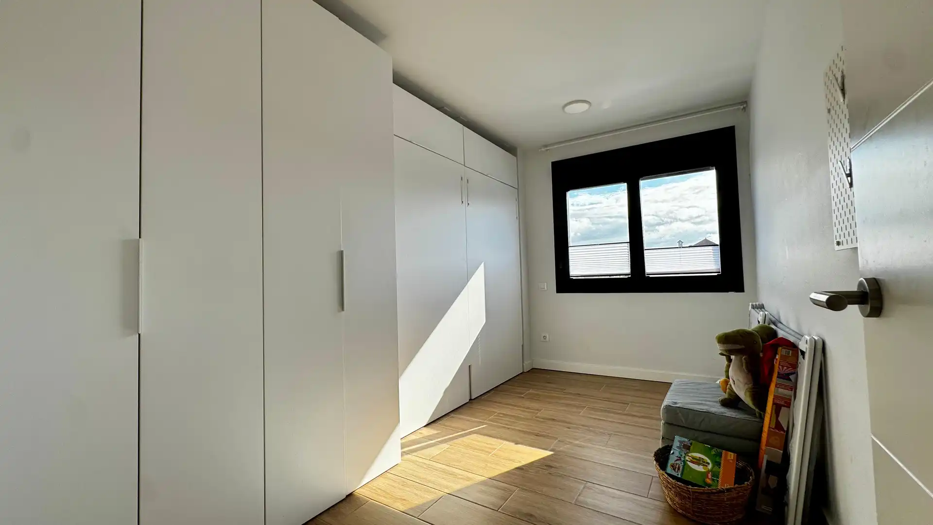 Flat for sale in Calle Murillo, 8, Soto de la Marina Bedroom of Flat for sale in Santa Cruz de Bezana with Heating, Terrace and Storage room