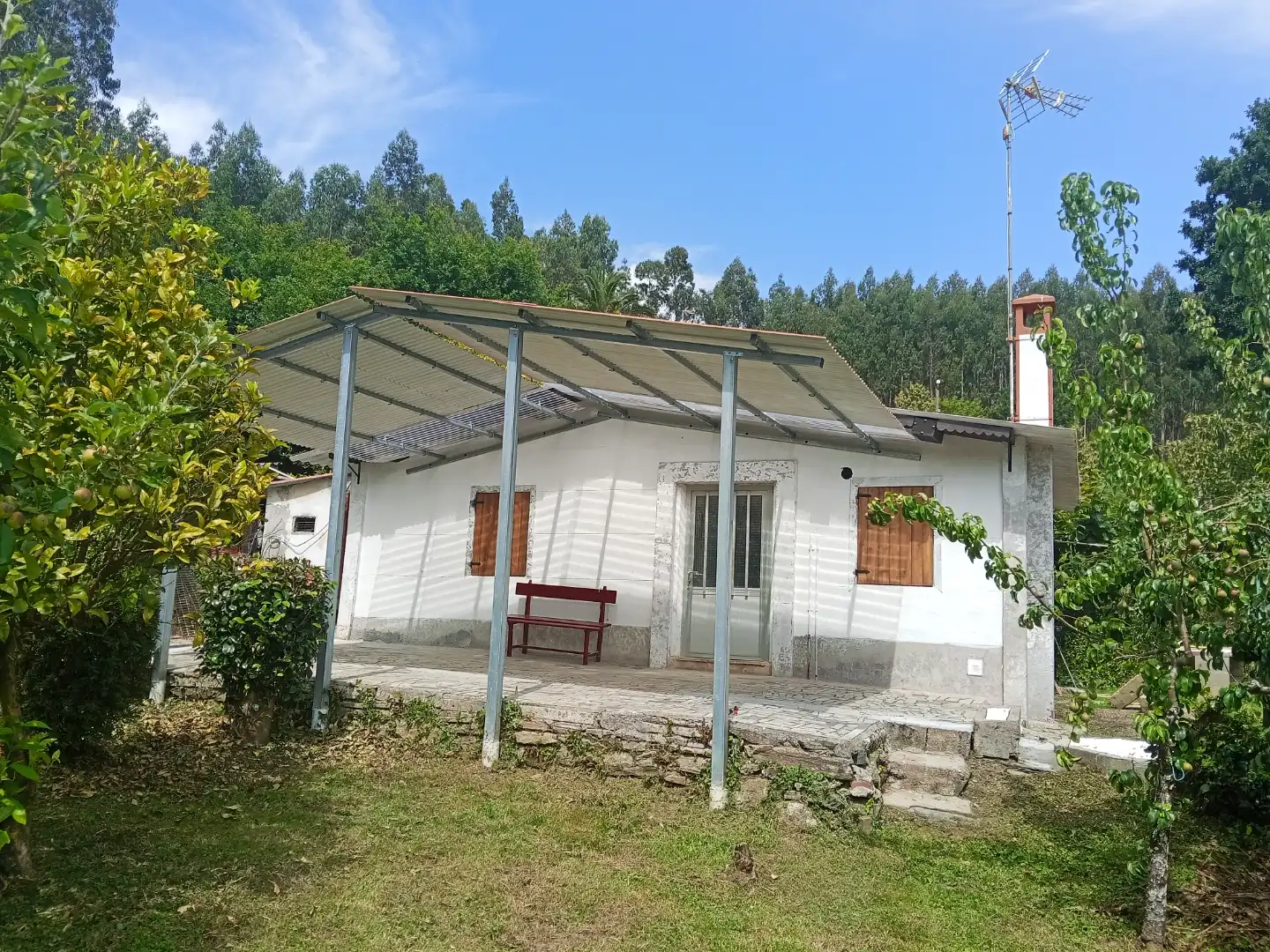Casa o xalet en venda a Castiñeiro, 15, Oza dos Ríos Vista exterior de Casa o xalet en venda en Oza dos Ríos amb Jardí privat i Terrassa