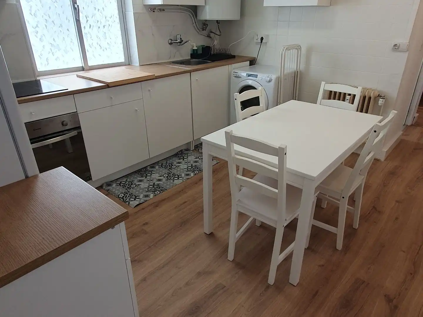 Flat for sale in Paseo Negrillos, 15, Zona Alta Kitchen of Flat for sale in Ponferrada with Heating, Parquet flooring and Storage room