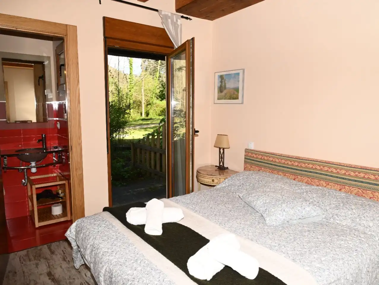 Casa o xalet en venda a Valdáliga Dormitori de Casa o xalet en venda en Valdáliga amb Terrassa i Balcó