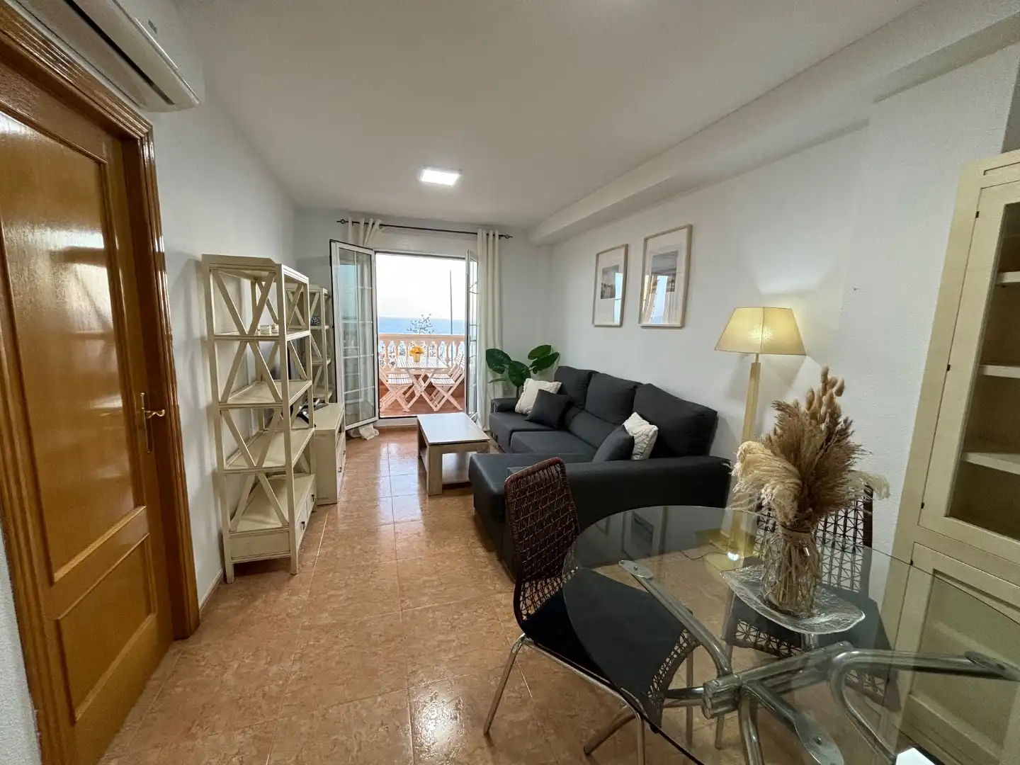 Flat for sale in Carretera de Almería, 693, Roquetas de Mar Living room of Flat for sale in Roquetas de Mar with Air Conditioner, Terrace and Swimming Pool