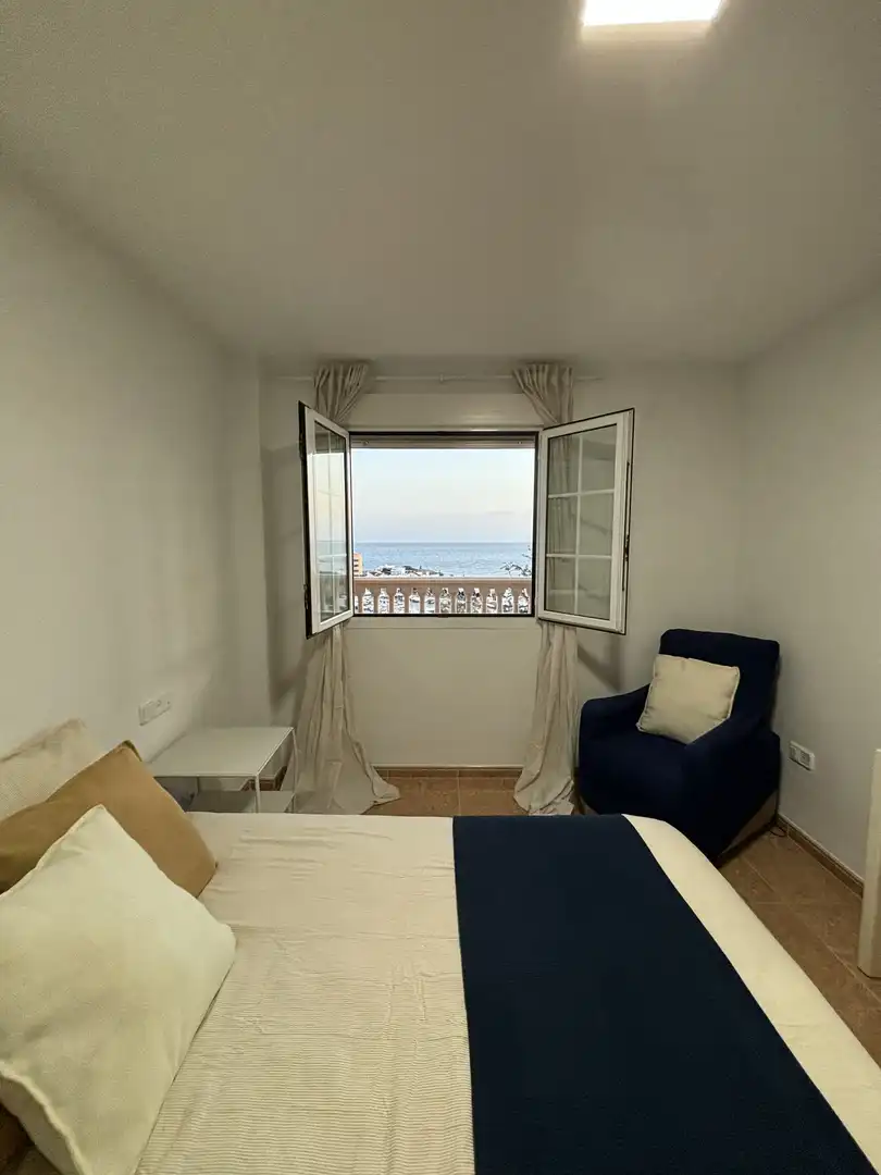 Flat for sale in Carretera de Almería, 693, El Puerto Bedroom of Flat for sale in Roquetas de Mar with Air Conditioner, Heating and Private garden