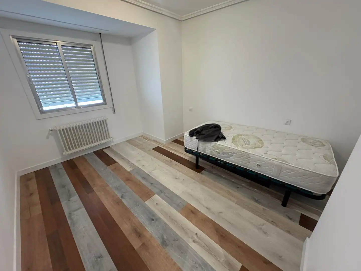 Habitación de Piso de alquiler en Ourense Capital 