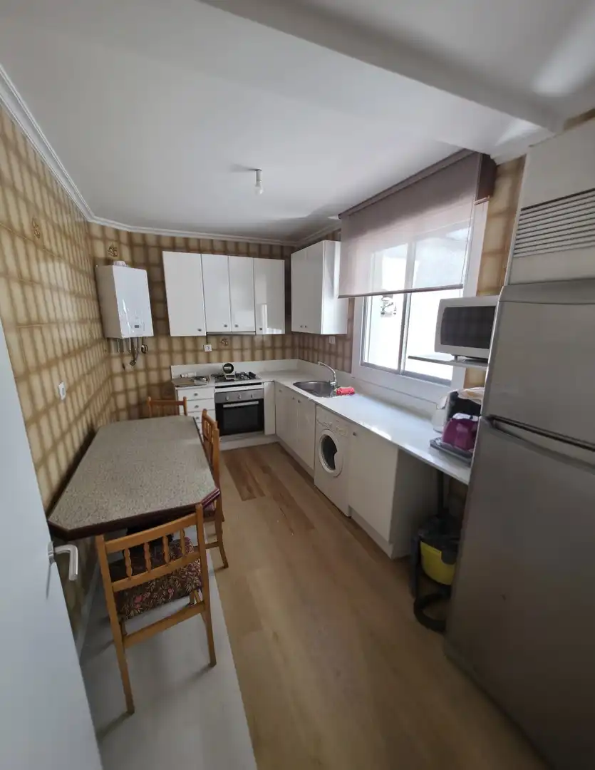 Cocina de Piso de alquiler en Ourense Capital 