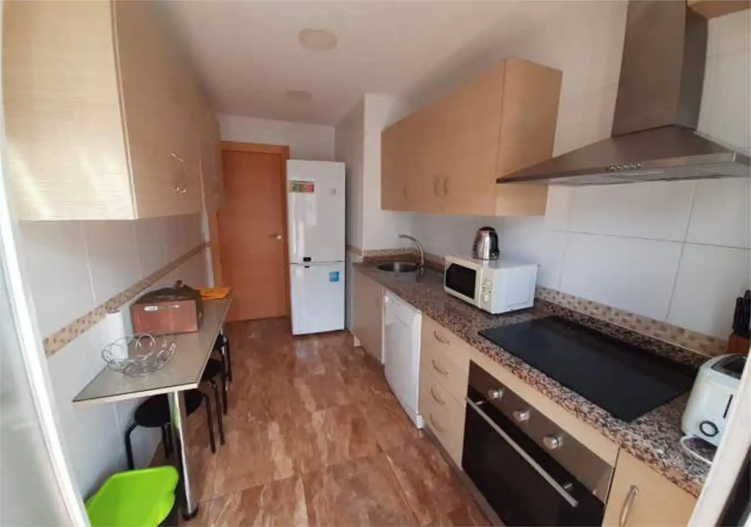 Apartments for rent in Plaza de Toros Kitchen of Apartments for rent in Granada with Heating and Terrace