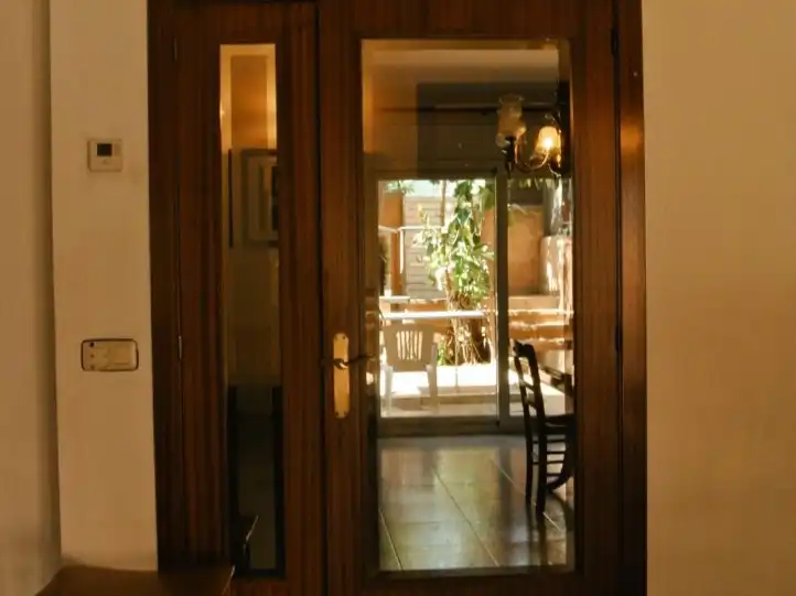 Einfamilien-Reihenhaus zum Verkauf in Girona Capital mit Terrasse und Balkon