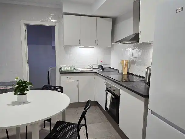 Cocina de Piso para compartir en Elche / Elx con Amueblado y Balcón