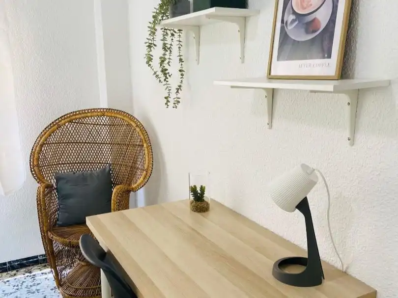 Comedor de Piso para compartir en Elche / Elx con Amueblado y Balcón
