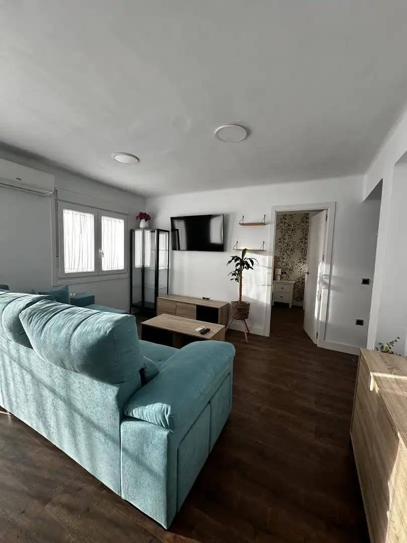 Piso de alquiler en Avenida de la Bondad, 3, Centro Sala de estar de Piso de alquiler en Cáceres con Aire acondicionado, Calefacción y Amueblado
