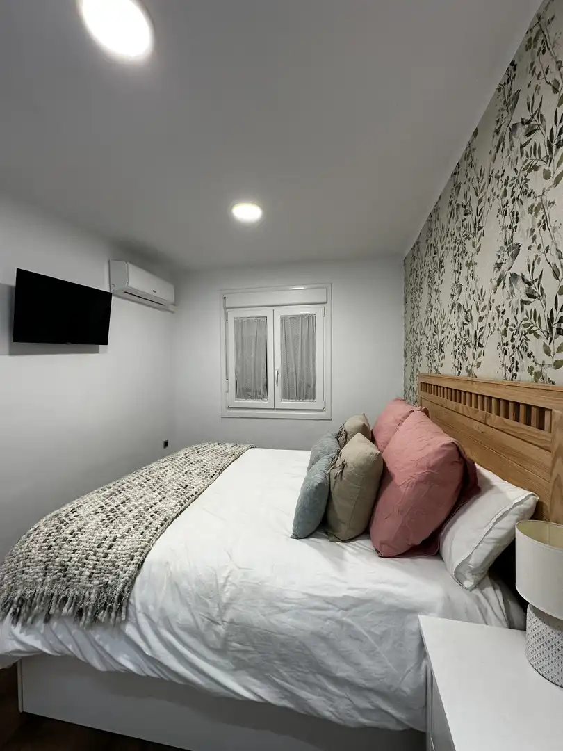 Piso de alquiler en Avenida de la Bondad, 3, Centro Habitación de Piso de alquiler en Cáceres con Aire acondicionado, Calefacción y Amueblado