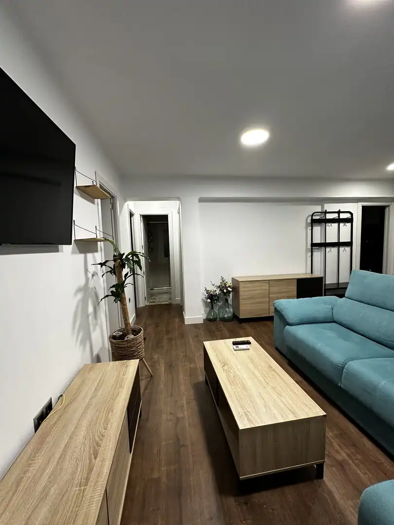 Piso de alquiler en Avenida de la Bondad, 3, Centro Sala de estar de Piso de alquiler en Cáceres con Aire acondicionado, Calefacción y Amueblado