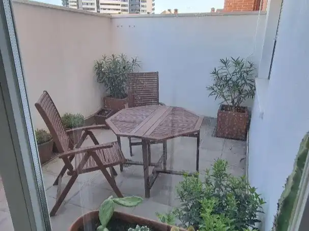 Piso de alquiler en Calle del Aligustre, 24, Valdeacederas Terraza de Piso de alquiler en Madrid con Aire acondicionado, Calefacción y Terraza