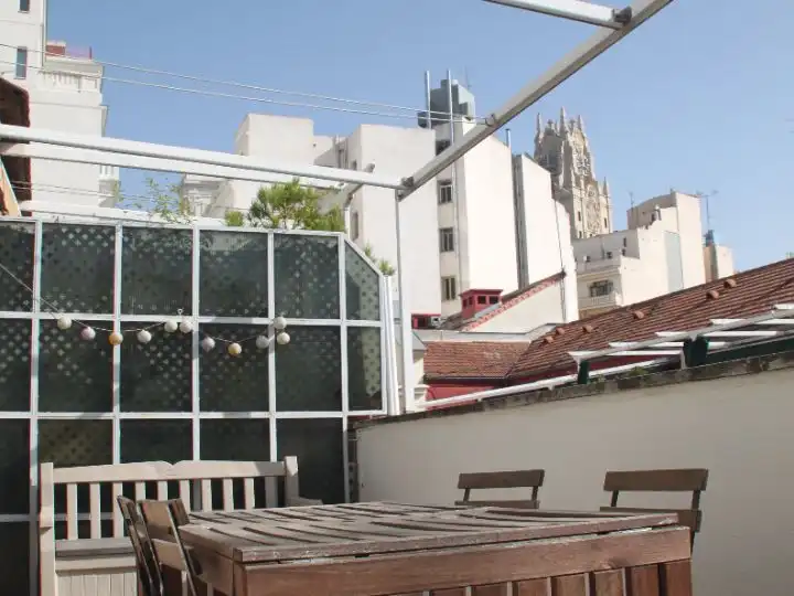 Terrasse von Dachboden zur Miete in Madrid mit Klimaanlage, Heizung und Parkett