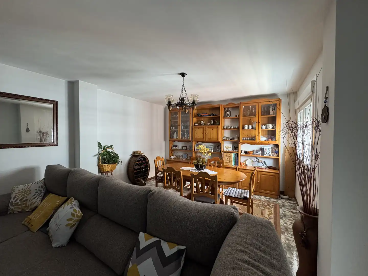 Flat for sale in Avenida Vilaboa, 76, Portádego - Vilaboa Norte Living room of Flat for sale in Culleredo with Parquet flooring, Storage room and Furnished
