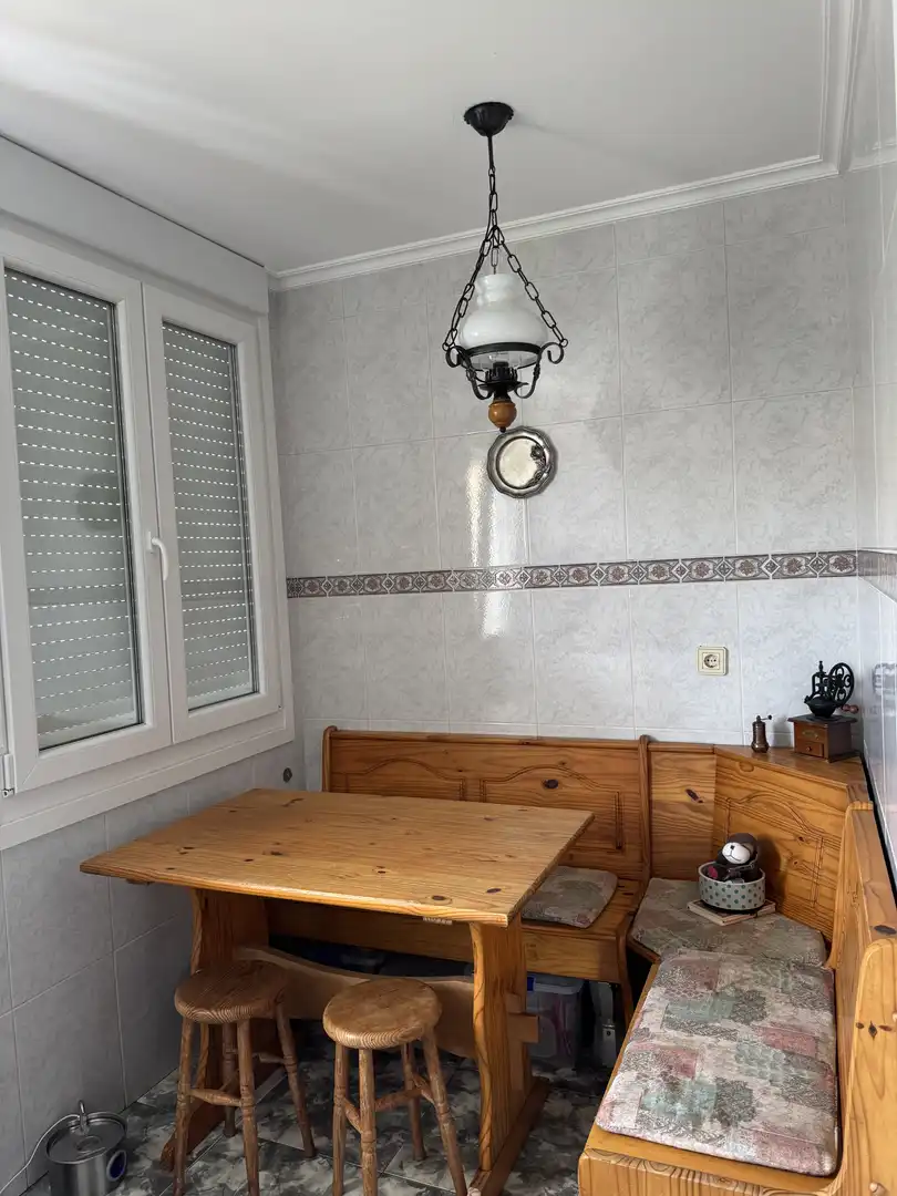 Flat for sale in Avenida Vilaboa, 76, Portádego - Vilaboa Norte Dining room of Flat for sale in Culleredo with Parquet flooring, Storage room and Furnished