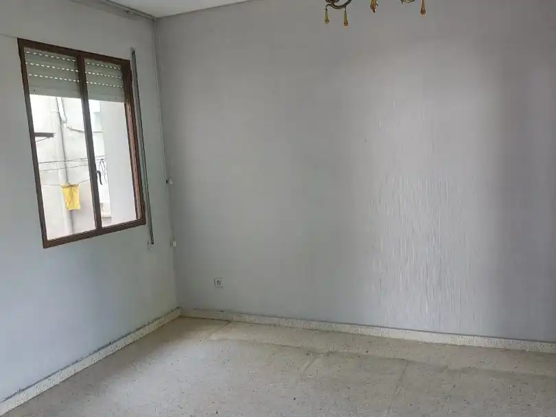 Piso en venta en Avenida de los Almogávares, 1, Ollerías - San Cayetano Habitación de Piso en venta en Córdoba con Jardín privado, Terraza y Balcón