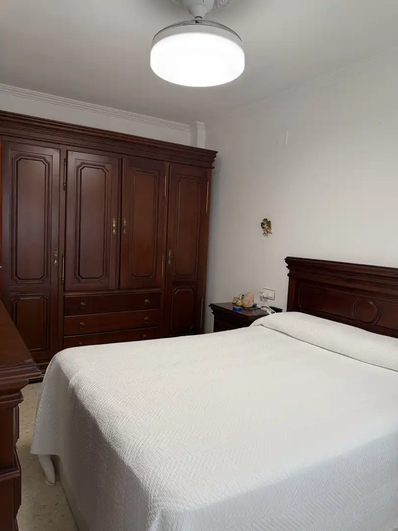Habitación de Piso en venta en Lucena con Terraza, Trastero y Parking comunitario