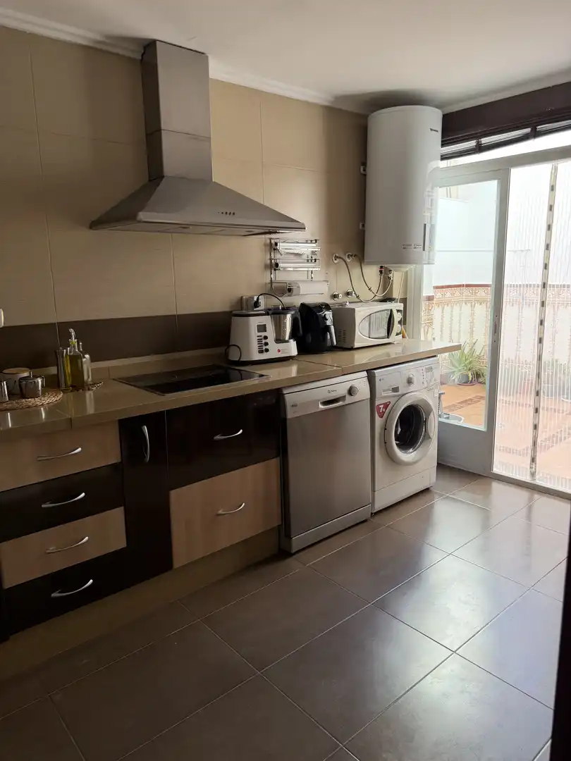 Cocina de Piso en venta en Lucena con Terraza, Trastero y Parking comunitario