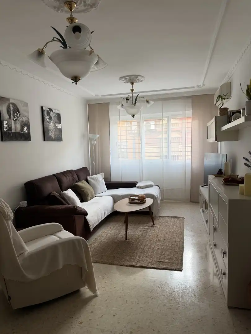 Sala de estar de Piso en venta en Lucena con Terraza, Trastero y Parking comunitario