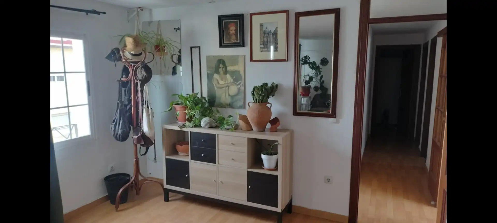 Living room of Flat for share in Sevilla  with Air Conditioner, Heating and Private garden
