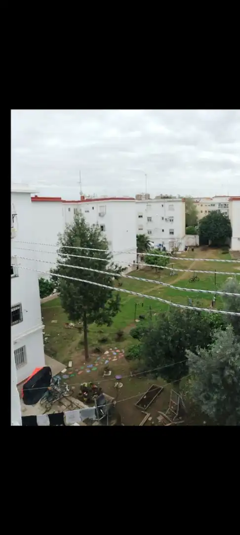 Exterior view of Flat for share in Sevilla  with Air Conditioner, Heating and Private garden