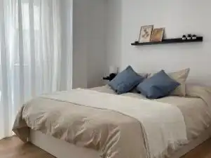 Habitación de Apartamento en venta en Utrera con Amueblado