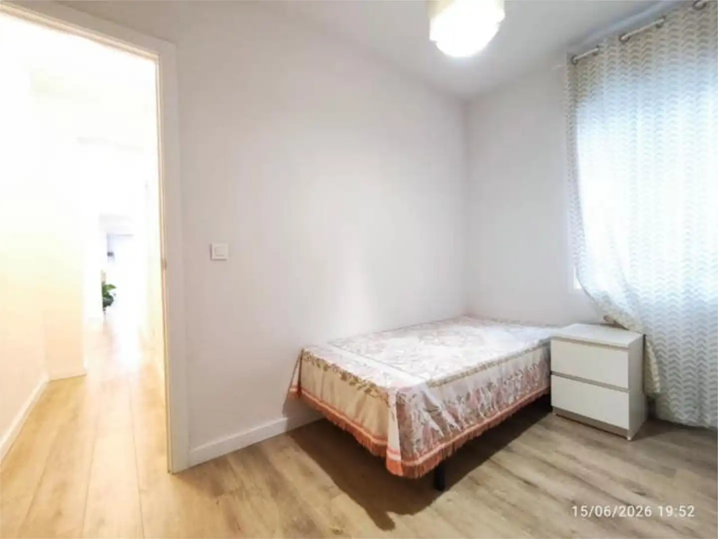 Wohnung zur Miete in Plaza de Toros - Avenida Chapí - Trinquete Schlafzimmer von Wohnung zur Miete in Elda