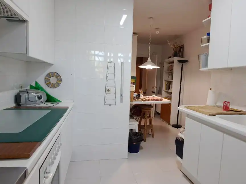 Flat for rent in Calle Puerto de Canencia, 2, Zona Norte Kitchen of Flat for rent in Majadahonda with Air Conditioner, Heating and Parquet flooring