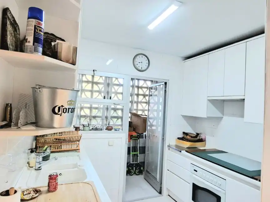 Flat for rent in Calle Puerto de Canencia, 2, Zona Norte Kitchen of Flat for rent in Majadahonda with Air Conditioner, Heating and Parquet flooring